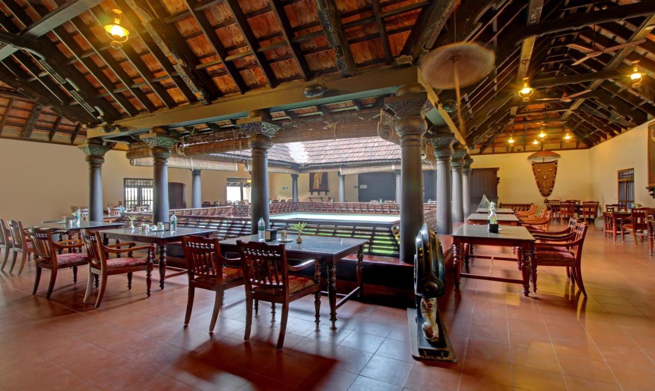 Treebo Premium Travancore Palace Cherthala Alappuzha Buitenkant foto