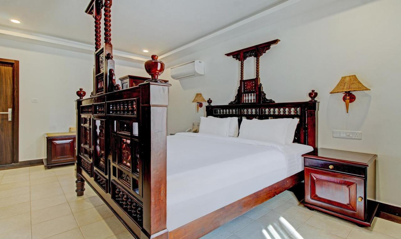Treebo Premium Travancore Palace Cherthala Alappuzha Buitenkant foto