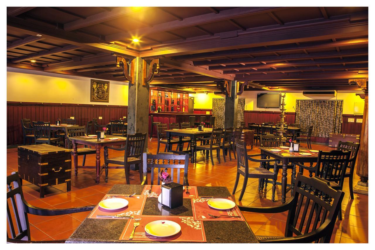 Treebo Premium Travancore Palace Cherthala Alappuzha Buitenkant foto