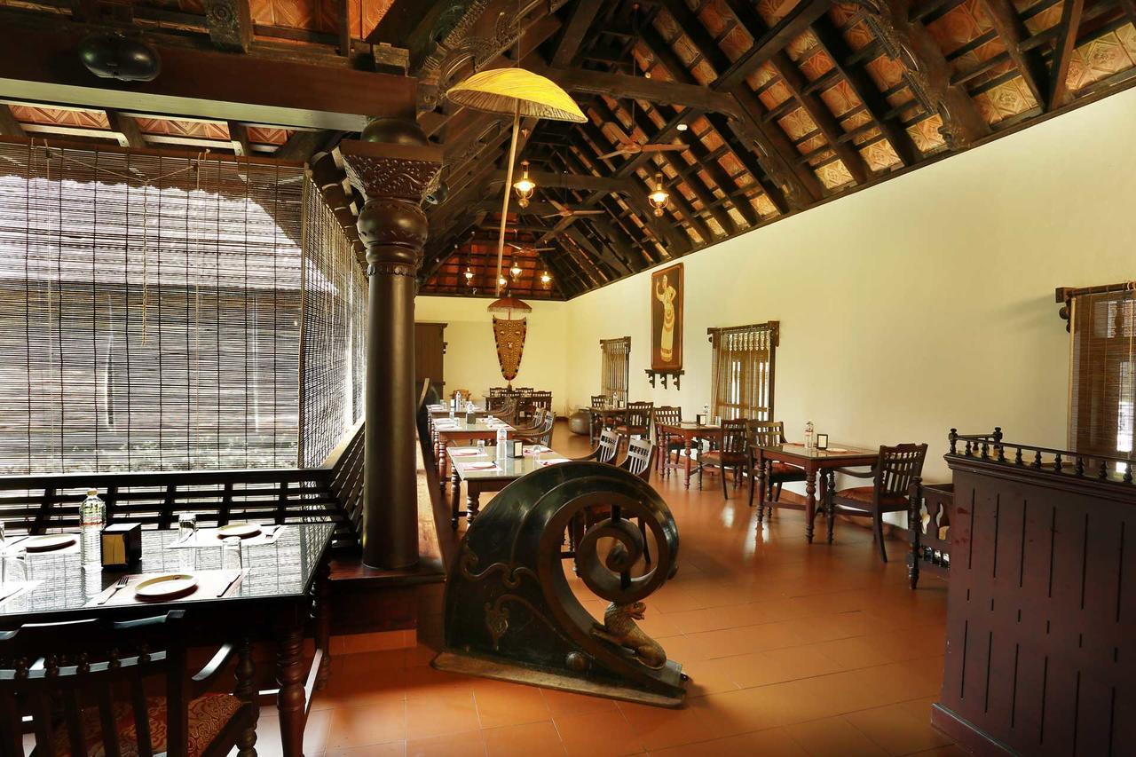 Treebo Premium Travancore Palace Cherthala Alappuzha Buitenkant foto